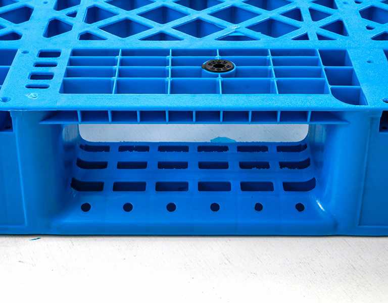 軒盛塑業1412網格川字塑料托盤